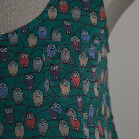 Blue Bird Sheer Green Owl Print Sheer Tank Pocket - Picture 4 of 10